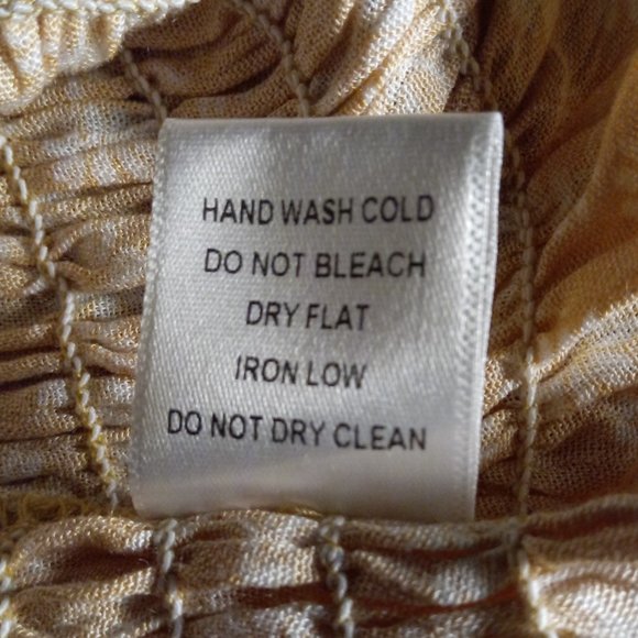 Lumiere boho smocked gold dress sz M NEW - Picture 8 of 9